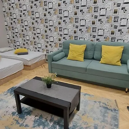 בודפשט Studio 4 Apartment In The Party District מראה חיצוני תמונה